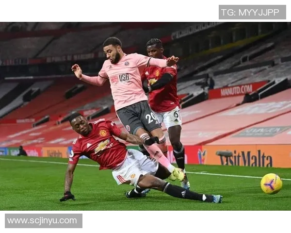 国王杯精彩对决曼联大胜那不勒斯红牌事件引发全场热议